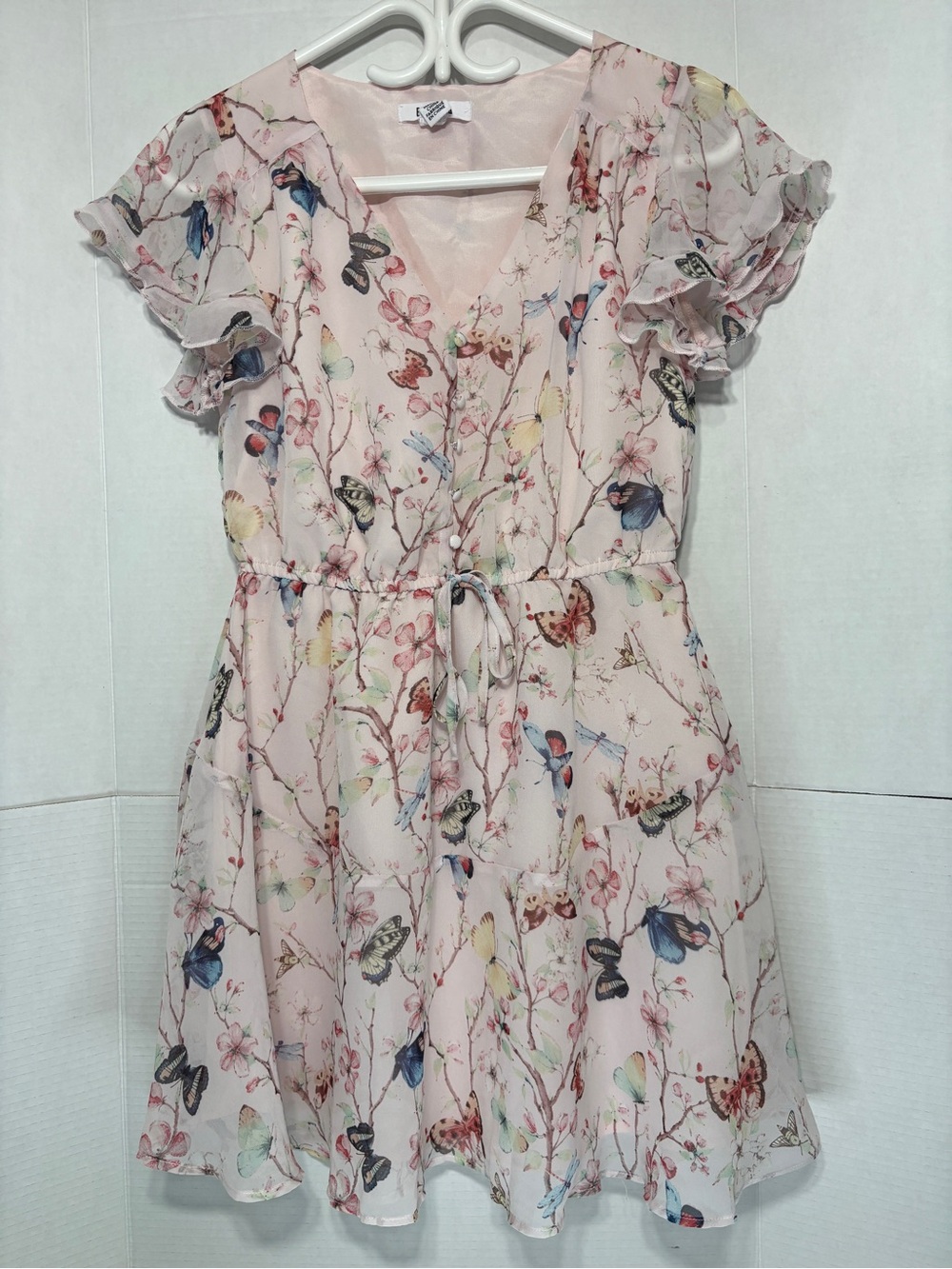 BB Dakota Butterfly & Floral Feminine Light Pink Mini Dress Lightweight Flowy